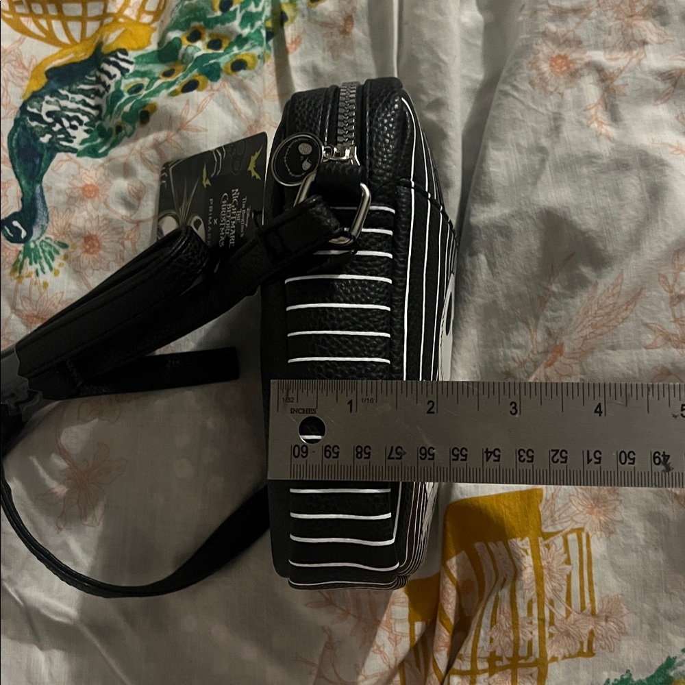 Nightmare before Christmas Crossbody Bag - Picture 5 of 8